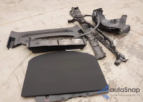 2026 Tesla Model Y Long Range Dual Motor All-Wheel Drive/Long Range Launch Series from USA, damaged, VIN 7SAYGDEE9TA388250